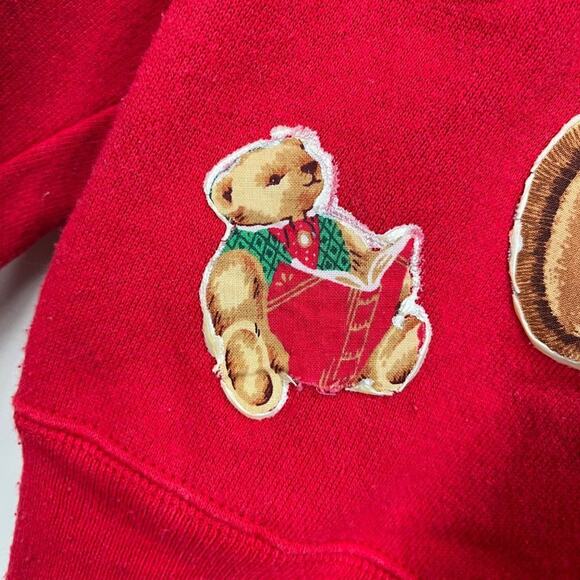 Vintage Hanes Red Teddy Bear Sweatshirt 4T USA - Picture 3 of 10